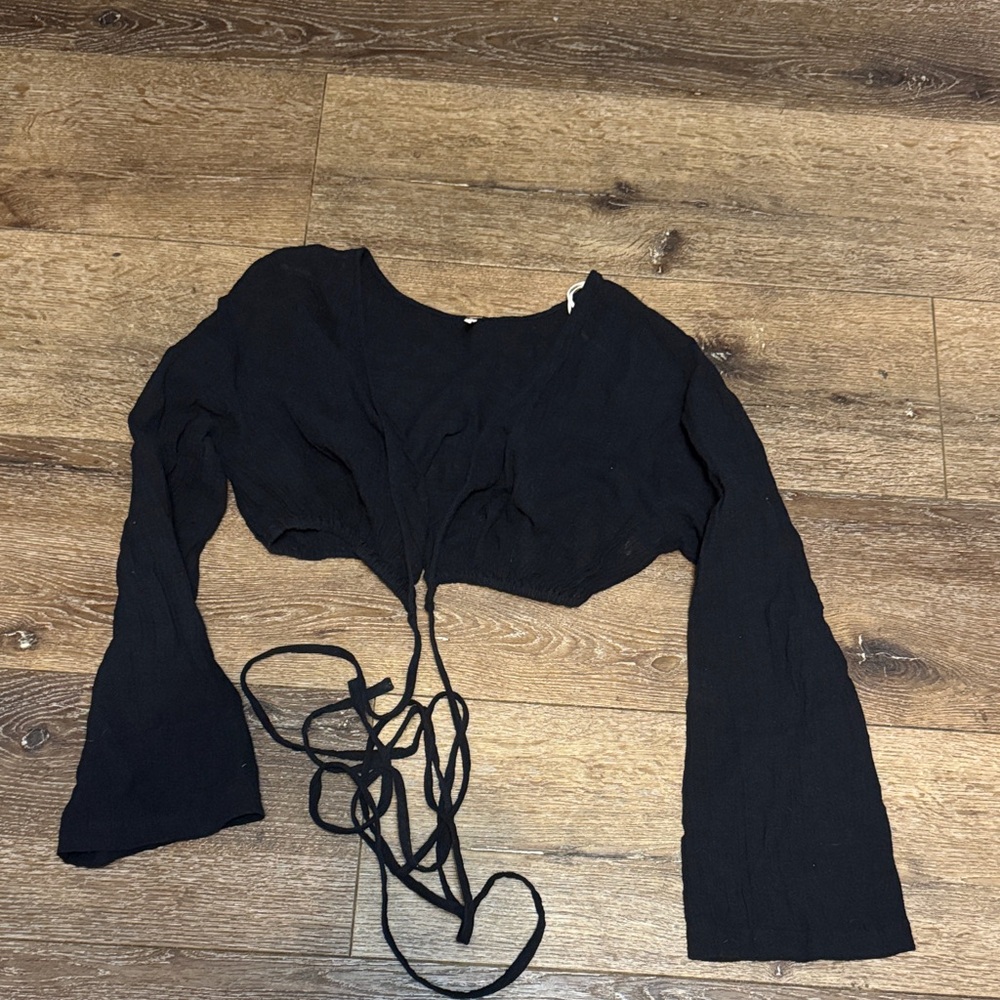 Free people black crop top with ties small